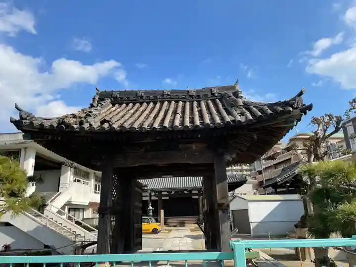 光明寺の山門・神門