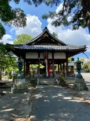 八幡神社の本殿・本堂