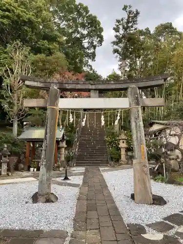 居神神社の鳥居