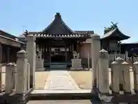 神明神社の{uncategorized: "未分類", other: "その他", undefined: "問題あり", building: "その他建物", grave: "お墓", sacred_gate: "鳥居", guardian: "狛犬", statue: "像", buddha: "仏像", history: "歴史", nature: "自然", garden: "庭園", animal: "動物", pagoda: "塔", temizu: "手水舎", mountain_gate: "山門・神門", sanctuary: "本殿・本堂", subordinate: "末社・摂社", art: "芸術", scenery: "景色", jizo: "地蔵", ema: "絵馬", goshuin: "御朱印", omikuji: "おみくじ", items: "授与品その他", amulet: "お守り", goshuincho: "御朱印帳", eats: "食事", festival: "お祭り", votive_dance: "神楽", shichigosan: "七五三参", wedding: "結婚式", experience: "体験その他", initially: "初詣", around: "周辺", anti_infection: "感染症対策"}