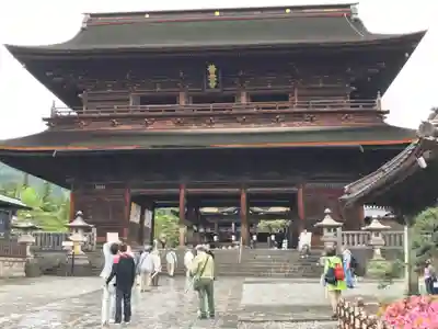 善光寺大勧進の山門・神門