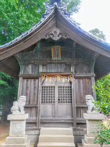 川原欠社の本殿・本堂