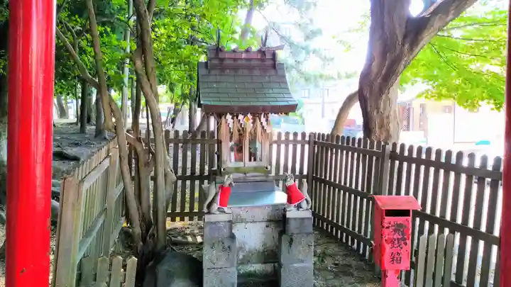 八幡社(白山社八幡社)の末社・摂社