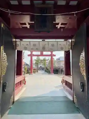 笠間稲荷神社の{uncategorized: "未分類", other: "その他", undefined: "問題あり", building: "その他建物", grave: "お墓", sacred_gate: "鳥居", guardian: "狛犬", statue: "像", buddha: "仏像", history: "歴史", nature: "自然", garden: "庭園", animal: "動物", pagoda: "塔", temizu: "手水舎", mountain_gate: "山門・神門", sanctuary: "本殿・本堂", subordinate: "末社・摂社", art: "芸術", scenery: "景色", jizo: "地蔵", ema: "絵馬", goshuin: "御朱印", omikuji: "おみくじ", items: "授与品その他", amulet: "お守り", goshuincho: "御朱印帳", eats: "食事", festival: "お祭り", votive_dance: "神楽", shichigosan: "七五三参", wedding: "結婚式", experience: "体験その他", initially: "初詣", around: "周辺", anti_infection: "感染症対策"}