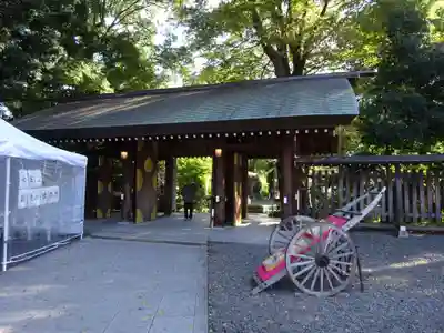 阿佐ヶ谷神明宮の山門・神門