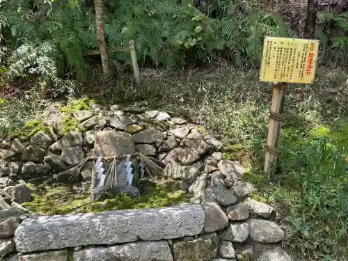 牟禮山観音禅寺の{uncategorized: "未分類", other: "その他", undefined: "問題あり", building: "その他建物", grave: "お墓", sacred_gate: "鳥居", guardian: "狛犬", statue: "像", buddha: "仏像", history: "歴史", nature: "自然", garden: "庭園", animal: "動物", pagoda: "塔", temizu: "手水舎", mountain_gate: "山門・神門", sanctuary: "本殿・本堂", subordinate: "末社・摂社", art: "芸術", scenery: "景色", jizo: "地蔵", ema: "絵馬", goshuin: "御朱印", omikuji: "おみくじ", items: "授与品その他", amulet: "お守り", goshuincho: "御朱印帳", eats: "食事", festival: "お祭り", votive_dance: "神楽", shichigosan: "七五三参", wedding: "結婚式", experience: "体験その他", initially: "初詣", around: "周辺", anti_infection: "感染症対策"}