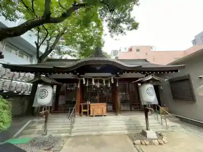 サムハラ神社の{uncategorized: "未分類", other: "その他", undefined: "問題あり", building: "その他建物", grave: "お墓", sacred_gate: "鳥居", guardian: "狛犬", statue: "像", buddha: "仏像", history: "歴史", nature: "自然", garden: "庭園", animal: "動物", pagoda: "塔", temizu: "手水舎", mountain_gate: "山門・神門", sanctuary: "本殿・本堂", subordinate: "末社・摂社", art: "芸術", scenery: "景色", jizo: "地蔵", ema: "絵馬", goshuin: "御朱印", omikuji: "おみくじ", items: "授与品その他", amulet: "お守り", goshuincho: "御朱印帳", eats: "食事", festival: "お祭り", votive_dance: "神楽", shichigosan: "七五三参", wedding: "結婚式", experience: "体験その他", initially: "初詣", around: "周辺", anti_infection: "感染症対策"}