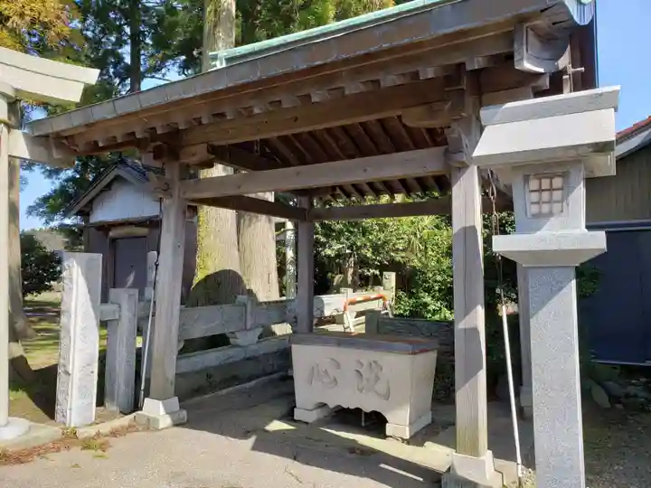 水宮神社の手水舎