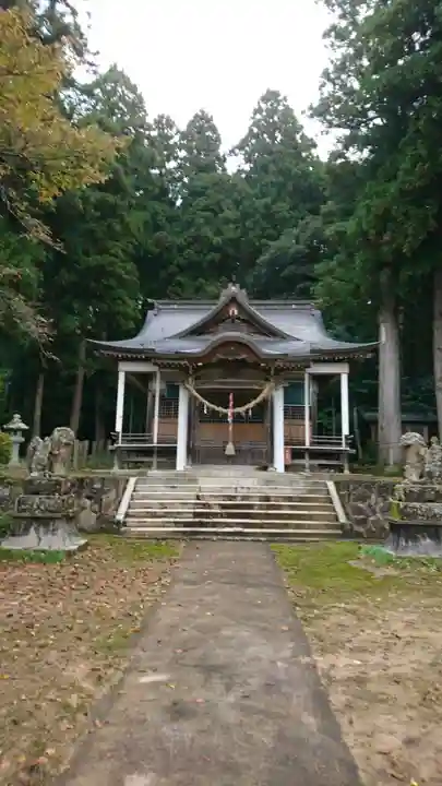売布神社の本殿・本堂