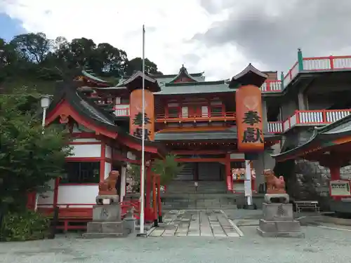 高橋稲荷神社の建物その他