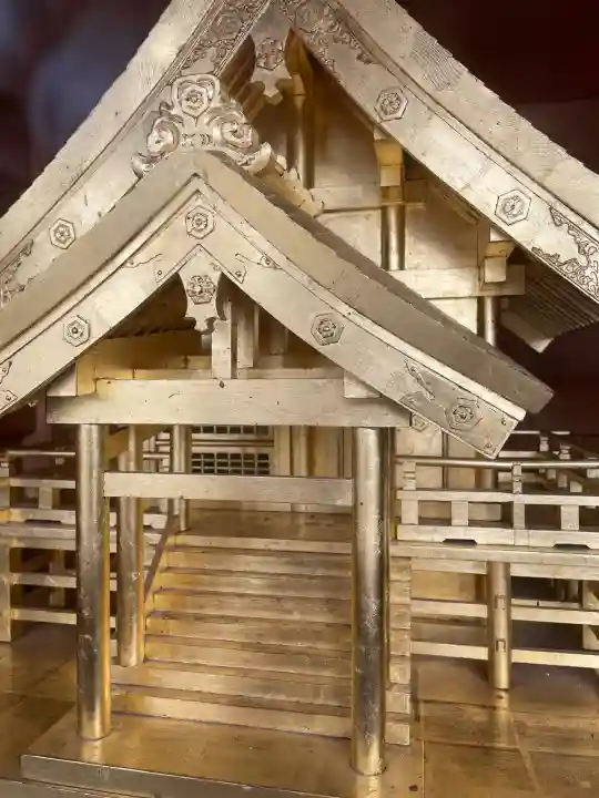 常陸国出雲大社の{uncategorized: "未分類", other: "その他", undefined: "問題あり", building: "その他建物", grave: "お墓", sacred_gate: "鳥居", guardian: "狛犬", statue: "像", buddha: "仏像", history: "歴史", nature: "自然", garden: "庭園", animal: "動物", pagoda: "塔", temizu: "手水舎", mountain_gate: "山門・神門", sanctuary: "本殿・本堂", subordinate: "末社・摂社", art: "芸術", scenery: "景色", jizo: "地蔵", ema: "絵馬", goshuin: "御朱印", omikuji: "おみくじ", items: "授与品その他", amulet: "お守り", goshuincho: "御朱印帳", eats: "食事", festival: "お祭り", votive_dance: "神楽", shichigosan: "七五三参", wedding: "結婚式", experience: "体験その他", initially: "初詣", around: "周辺", anti_infection: "感染症対策"}