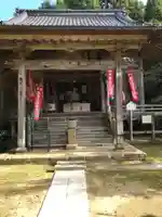巖倉寺の本殿・本堂
