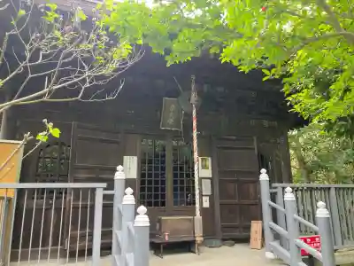 大船観音寺の{uncategorized: "未分類", other: "その他", undefined: "問題あり", building: "その他建物", grave: "お墓", sacred_gate: "鳥居", guardian: "狛犬", statue: "像", buddha: "仏像", history: "歴史", nature: "自然", garden: "庭園", animal: "動物", pagoda: "塔", temizu: "手水舎", mountain_gate: "山門・神門", sanctuary: "本殿・本堂", subordinate: "末社・摂社", art: "芸術", scenery: "景色", jizo: "地蔵", ema: "絵馬", goshuin: "御朱印", omikuji: "おみくじ", items: "授与品その他", amulet: "お守り", goshuincho: "御朱印帳", eats: "食事", festival: "お祭り", votive_dance: "神楽", shichigosan: "七五三参", wedding: "結婚式", experience: "体験その他", initially: "初詣", around: "周辺", anti_infection: "感染症対策"}
