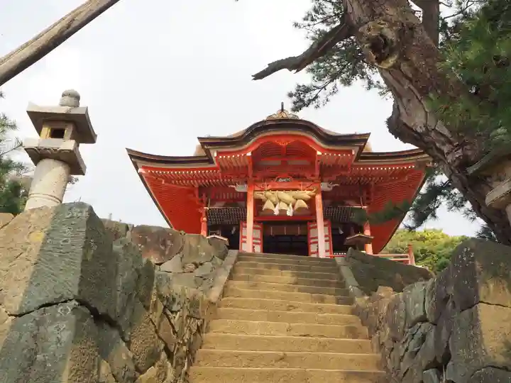 日御碕神社の本殿・本堂