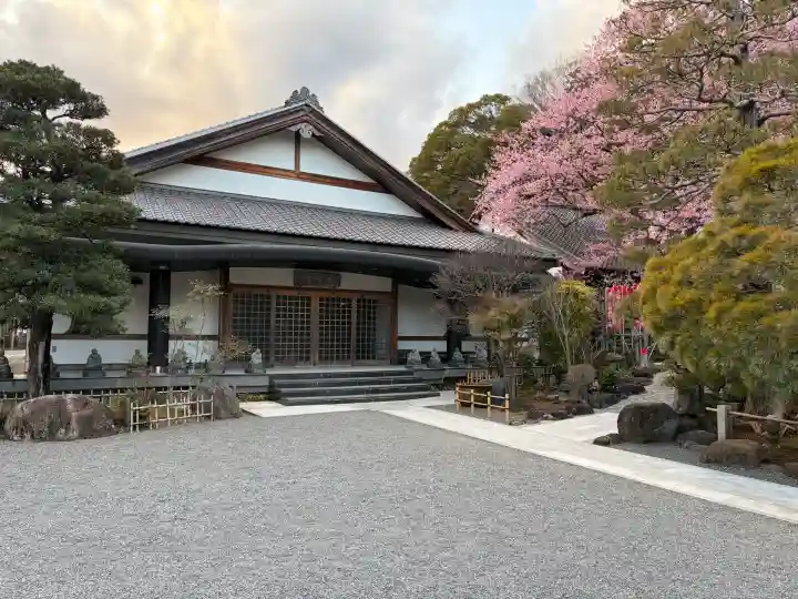 修禅寺の{uncategorized: "未分類", other: "その他", undefined: "問題あり", building: "その他建物", grave: "お墓", sacred_gate: "鳥居", guardian: "狛犬", statue: "像", buddha: "仏像", history: "歴史", nature: "自然", garden: "庭園", animal: "動物", pagoda: "塔", temizu: "手水舎", mountain_gate: "山門・神門", sanctuary: "本殿・本堂", subordinate: "末社・摂社", art: "芸術", scenery: "景色", jizo: "地蔵", ema: "絵馬", goshuin: "御朱印", omikuji: "おみくじ", items: "授与品その他", amulet: "お守り", goshuincho: "御朱印帳", eats: "食事", festival: "お祭り", votive_dance: "神楽", shichigosan: "七五三参", wedding: "結婚式", experience: "体験その他", initially: "初詣", around: "周辺", anti_infection: "感染症対策"}