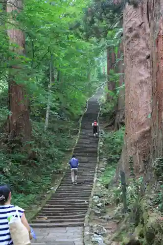 出羽神社(出羽三山神社)～三神合祭殿～(山形県)