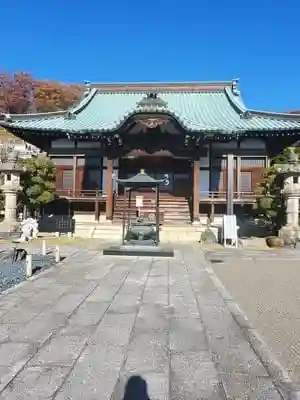 定年寺の本殿