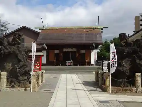 鶴見神社の本殿・本堂