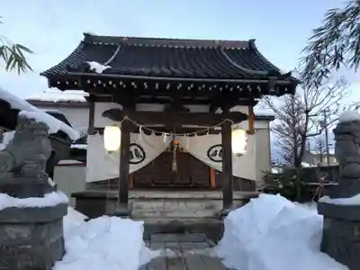 八幡宮の本殿・本堂