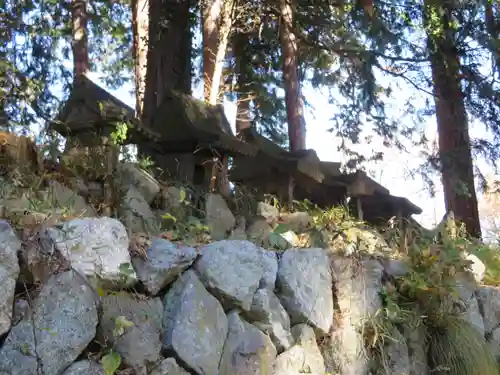 若宮八幡神社の末社