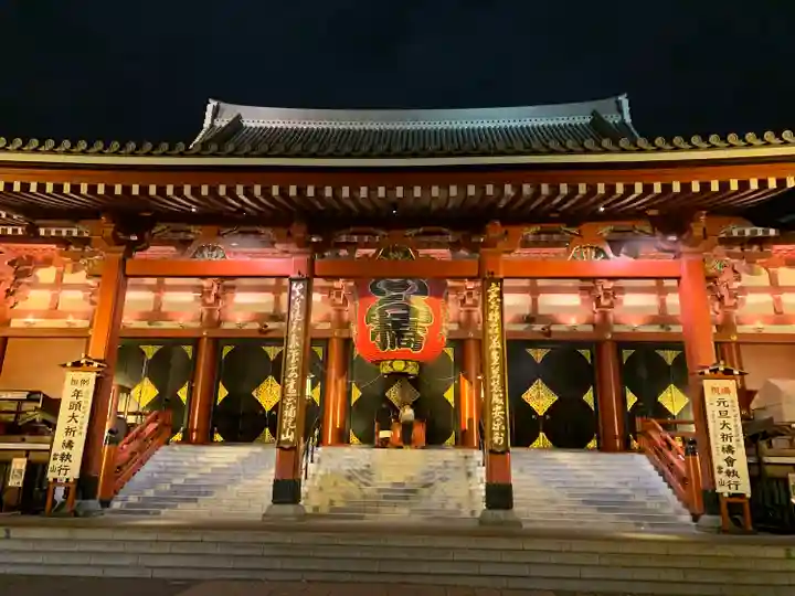 浅草寺の本殿・本堂
