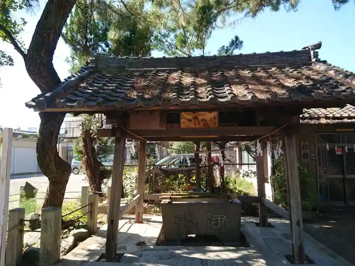 神明社(湊神明社)の手水舎