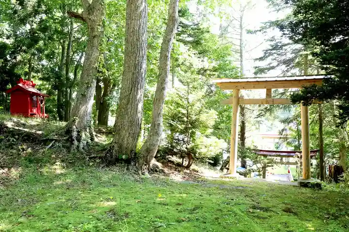 湯岱稲荷神社(北海道)