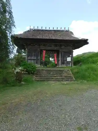 瀧水寺大日坊の山門・神門