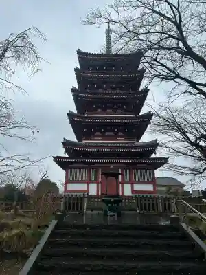 本土寺の{uncategorized: "未分類", other: "その他", undefined: "問題あり", building: "その他建物", grave: "お墓", sacred_gate: "鳥居", guardian: "狛犬", statue: "像", buddha: "仏像", history: "歴史", nature: "自然", garden: "庭園", animal: "動物", pagoda: "塔", temizu: "手水舎", mountain_gate: "山門・神門", sanctuary: "本殿・本堂", subordinate: "末社・摂社", art: "芸術", scenery: "景色", jizo: "地蔵", ema: "絵馬", goshuin: "御朱印", omikuji: "おみくじ", items: "授与品その他", amulet: "お守り", goshuincho: "御朱印帳", eats: "食事", festival: "お祭り", votive_dance: "神楽", shichigosan: "七五三参", wedding: "結婚式", experience: "体験その他", initially: "初詣", around: "周辺", anti_infection: "感染症対策"}