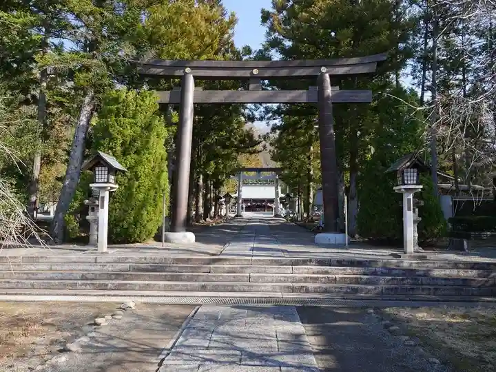 山梨縣護國神社の鳥居