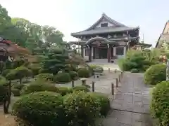 石山寺の本殿