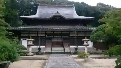 成道寺の本殿・本堂