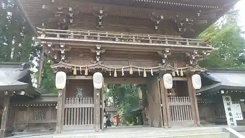 伊佐須美神社の山門・神門