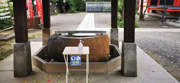 麻布氷川神社の手水舎