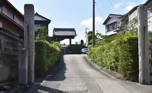 光明山 安徳寺の山門