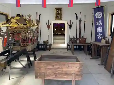 祇園宮(曩祖八幡宮境内社)の本殿・本堂