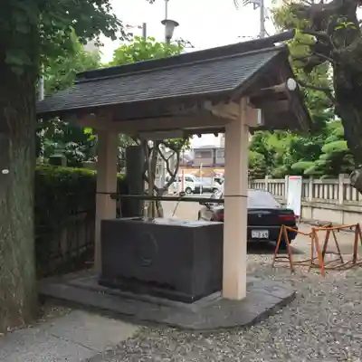白鬚神社の手水舎