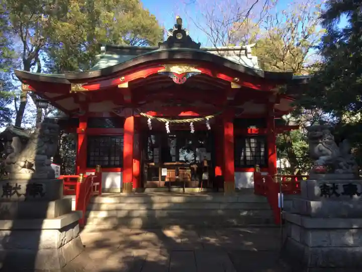 赤堤六所神社の本殿・本堂