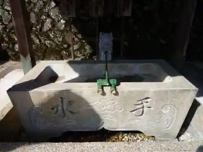 都美恵神社の手水舎