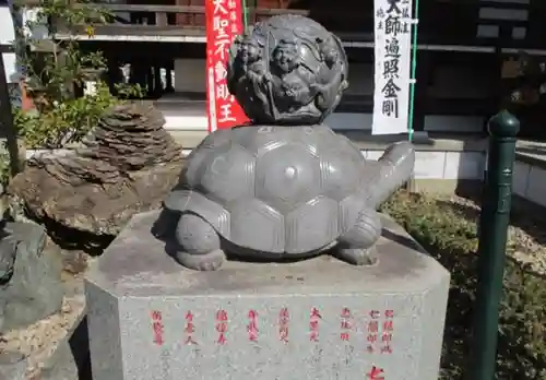 寳珠院（常楽寺）の狛犬