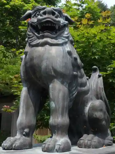 厚岸真龍神社の狛犬