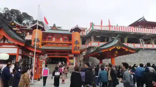 高橋稲荷神社の建物その他