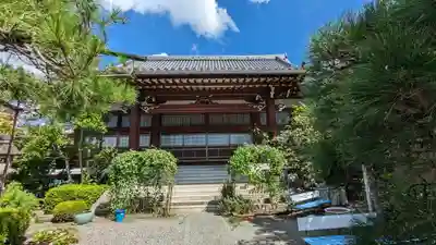 乾窓院の本殿・本堂