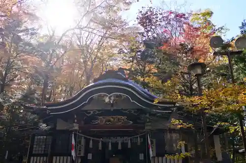 新屋山神社(山梨県)