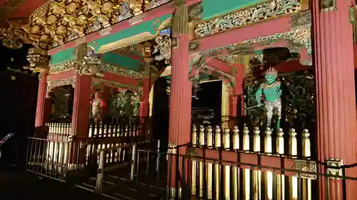 輪王寺の山門・神門