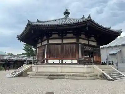 法隆寺 夢殿(奈良県)