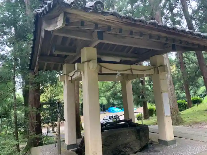 劒神社の手水舎