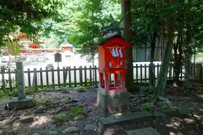宇太水分神社の末社・摂社