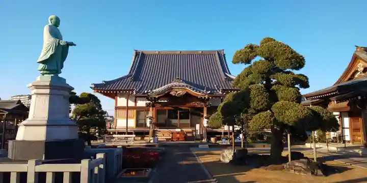 妙行寺の本殿・本堂