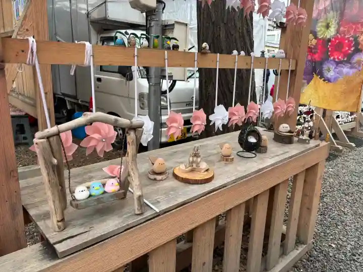 札幌諏訪神社の{uncategorized: "未分類", other: "その他", undefined: "問題あり", building: "その他建物", grave: "お墓", sacred_gate: "鳥居", guardian: "狛犬", statue: "像", buddha: "仏像", history: "歴史", nature: "自然", garden: "庭園", animal: "動物", pagoda: "塔", temizu: "手水舎", mountain_gate: "山門・神門", sanctuary: "本殿・本堂", subordinate: "末社・摂社", art: "芸術", scenery: "景色", jizo: "地蔵", ema: "絵馬", goshuin: "御朱印", omikuji: "おみくじ", items: "授与品その他", amulet: "お守り", goshuincho: "御朱印帳", eats: "食事", festival: "お祭り", votive_dance: "神楽", shichigosan: "七五三参", wedding: "結婚式", experience: "体験その他", initially: "初詣", around: "周辺", anti_infection: "感染症対策"}